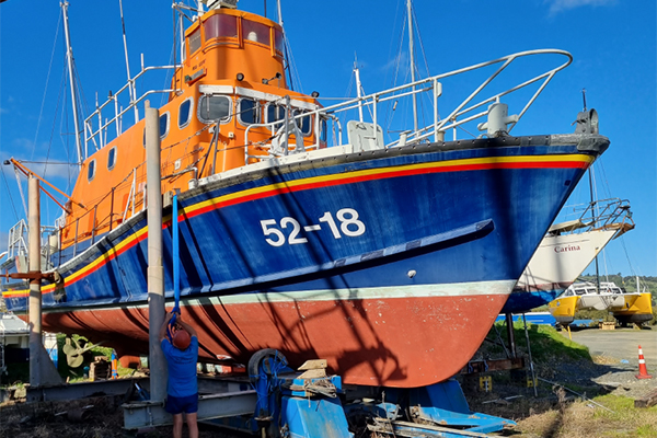 On-the-dock-1-600w