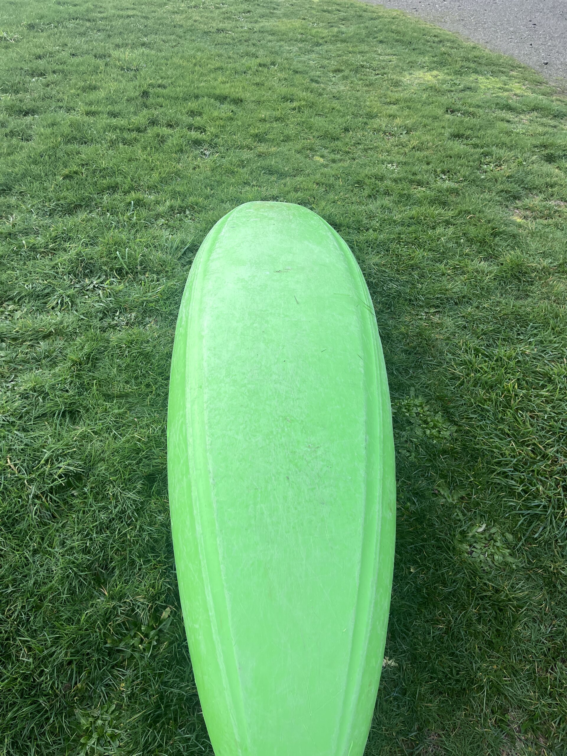 Used Dagger Axiom 9.0 Used Green - Image 4