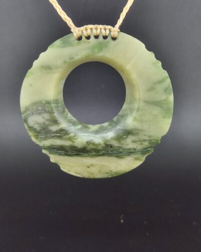 Inanga Porohita – Greenstone notched Disc